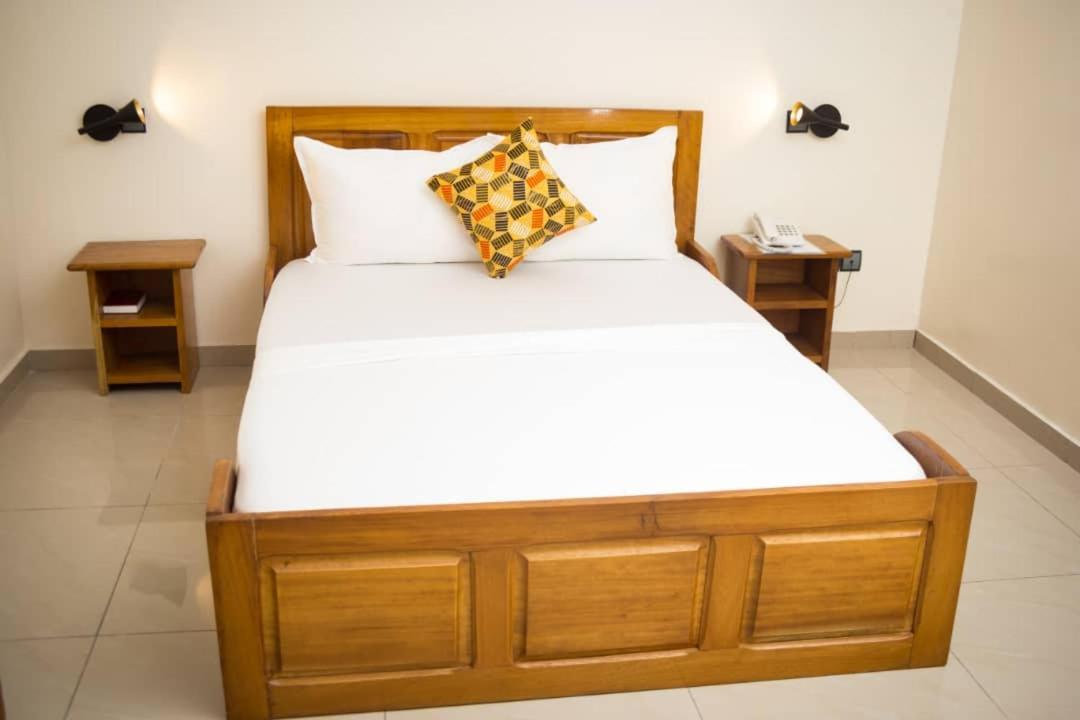 Elogia Hotel Lome Exterior photo