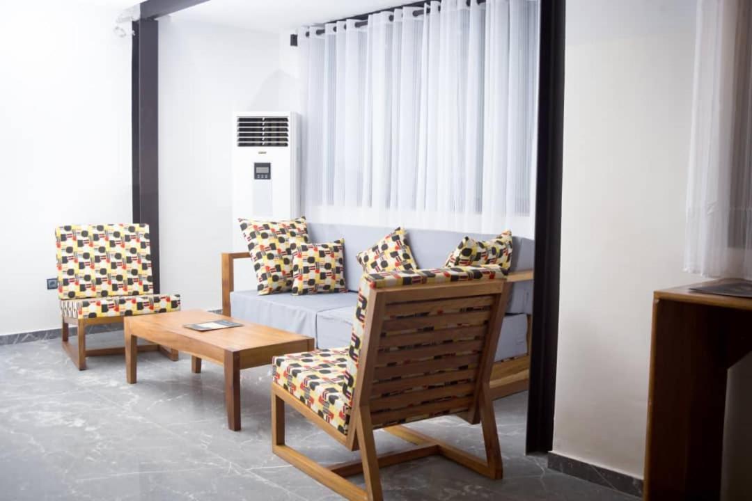 Elogia Hotel Lome Exterior photo